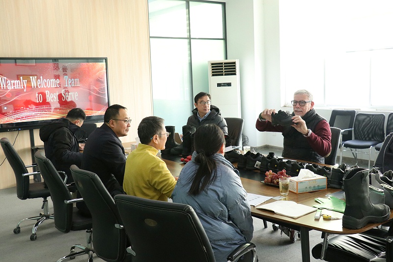 國外客戶來訪，共謀合作新篇章